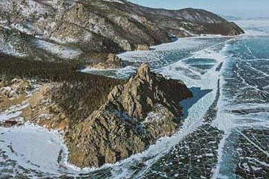 AC米兰联手签约西班牙中场，夺冠前景大增，效力过ac米兰的中场